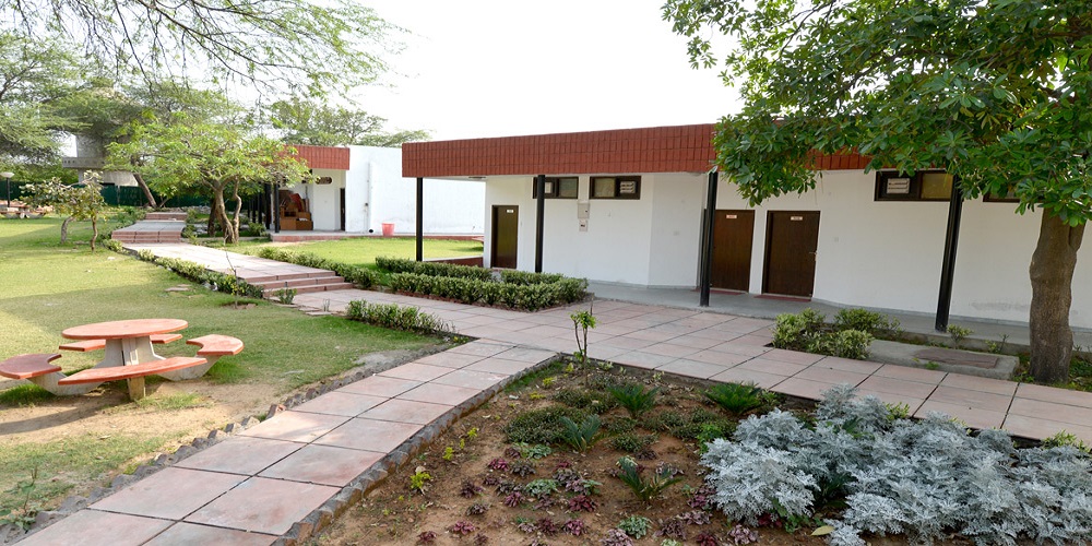  Badkhal lake Resort