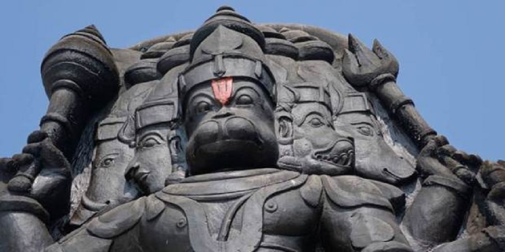 Places to visit in Rameshwaram and Dhanushkodi is
Five Face Hanuman Known as Panchmukhi Mandir, Rameshwaram