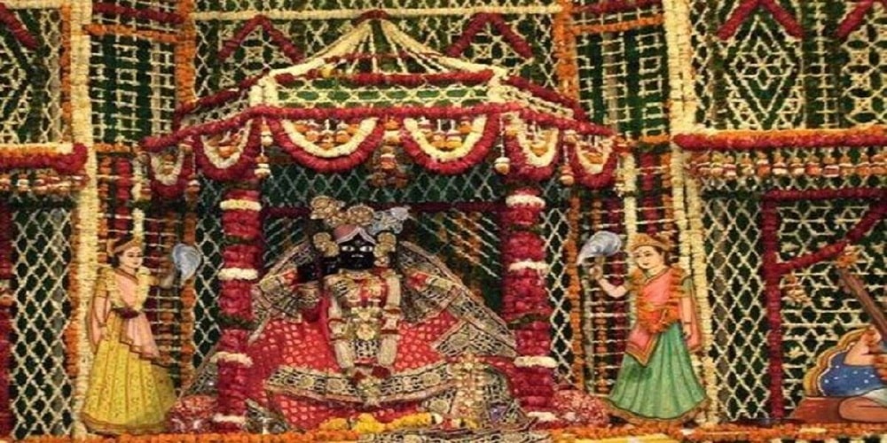 Famous Temple of Vrindavan is Banke Bihari Temple