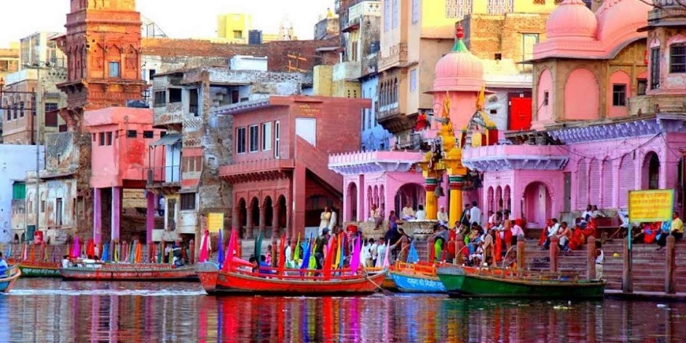 Famous Holi City Vrindavan in Mathura