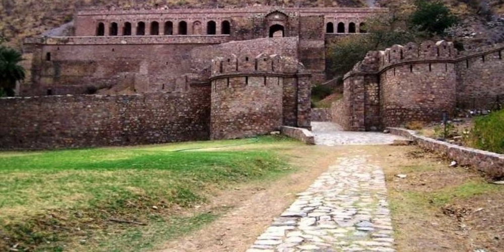 Bhangarh fort