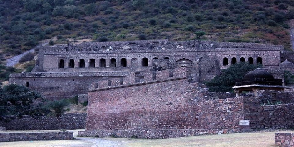 Haunted Bhangarh Fort