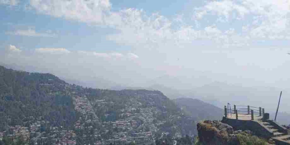 Places to visit in Nainital like Tiffin Top from whrer one can have a mesmerize view of Nainital